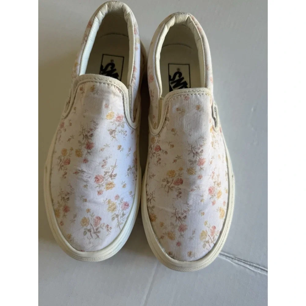Vans Classic Slip-On Floral Shoes Women's 7 Pink Rose Canvas Sneakers